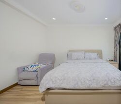 Highland Road (D19), Terrace #543062591